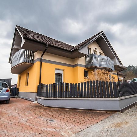 Apartment Zelimlje Škofljica エクステリア 写真