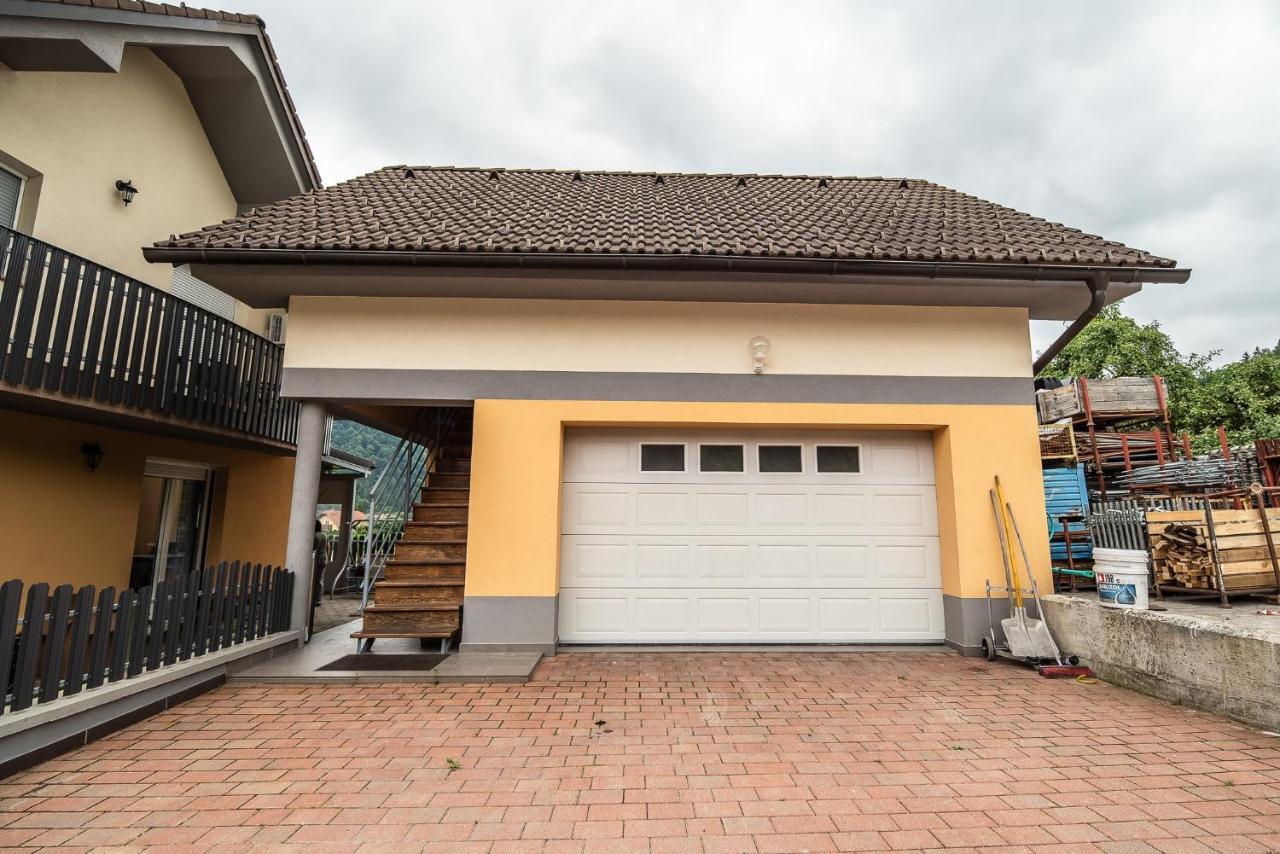 Apartment Zelimlje Škofljica エクステリア 写真